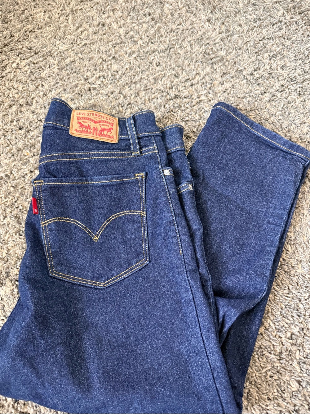Signature by Levi Strauss Women’s Cropped Skinny Jeans - Dark Blue Denim